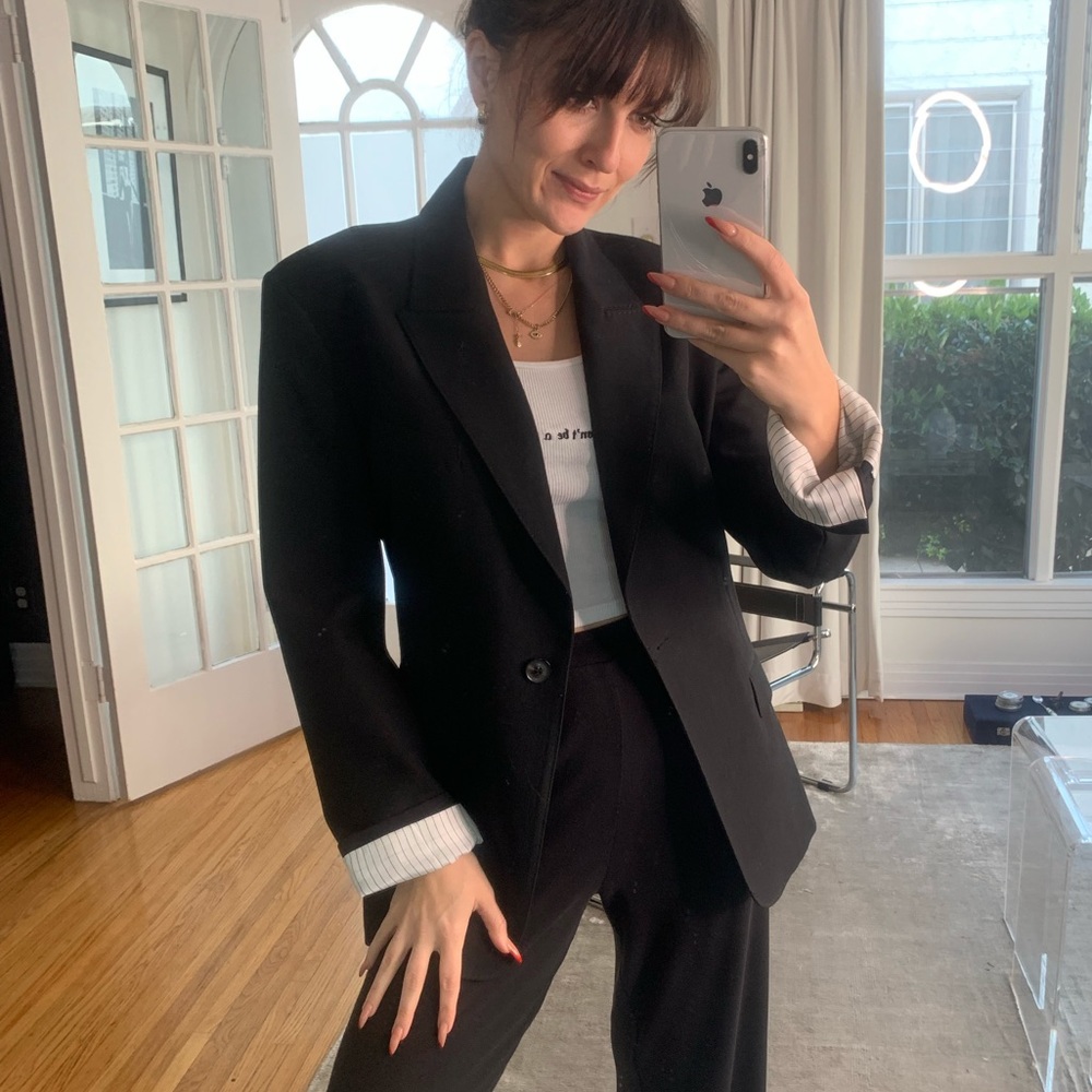 Oversized black Zara blazer
